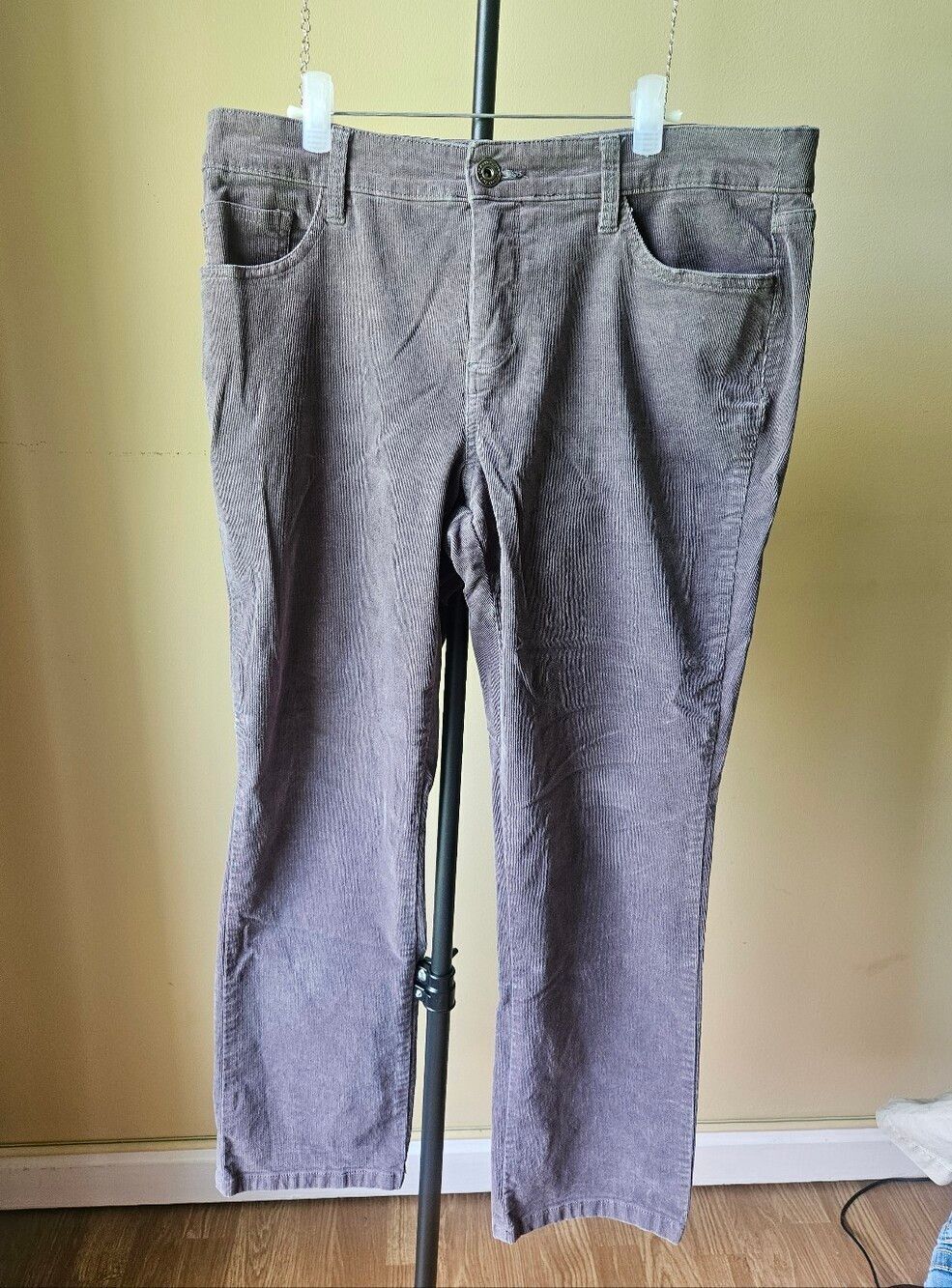 St. John's Bay Women's Corduroy Pants in Gray Size 12P